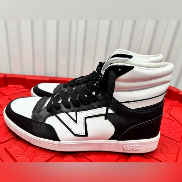 Vans Lowland CC High Tops Men’s Size 13 RARE - Picture 2 of 4